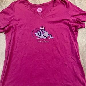 Life is Good Pink Graphic T-Shirt Gray Cat Playing with Yarn Ball Large